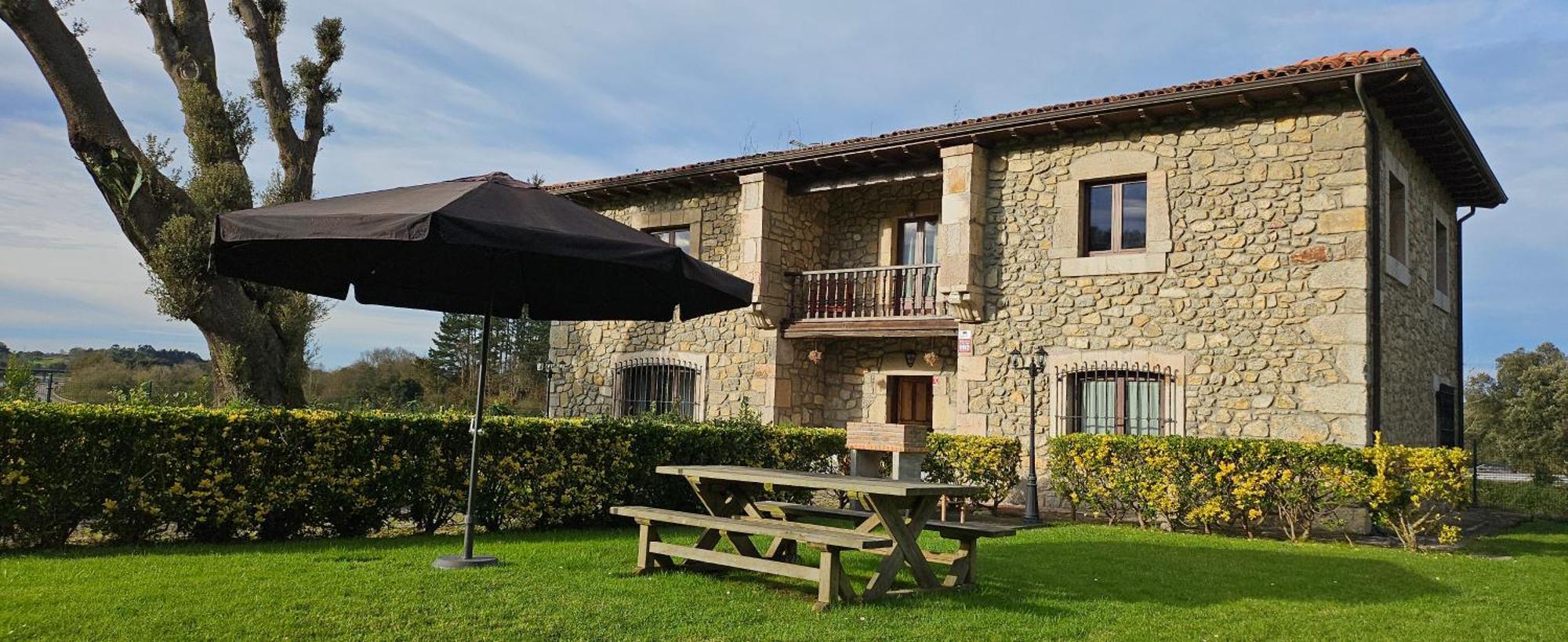 Penzion Casa De Aldea La Piniella Villahormes Exteriér fotografie
